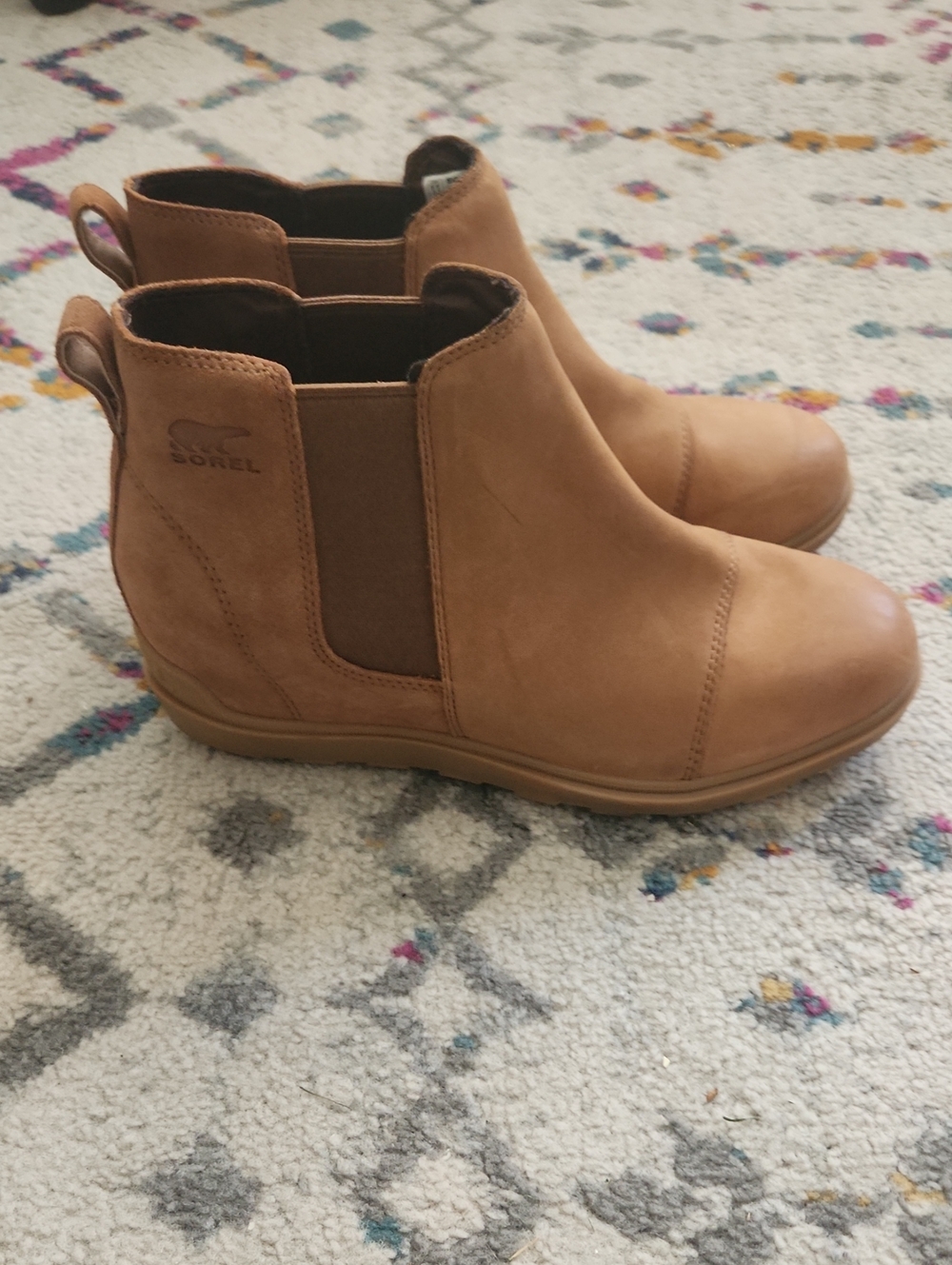 Sorel Evie II Chelsea Casual Boots NWOT - Picture 2 of 9